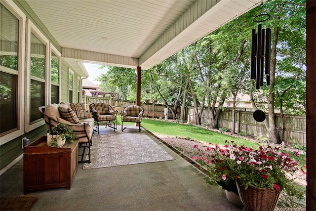 404 Grandview Drive, Prairie Grove, AR 72753