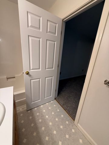 15 Stallbrook Rd 15, Milford, MA 01757