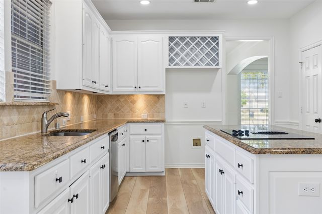849 Shorewood Drive, Coppell, TX 75019