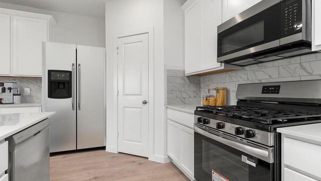 3915 Langridge Drive, Fulshear, TX 77441