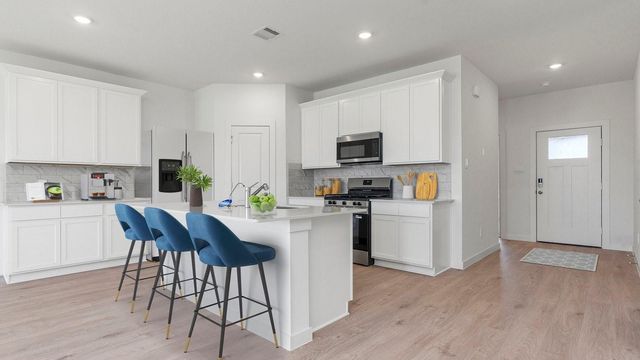 3915 Langridge Drive, Fulshear, TX 77441