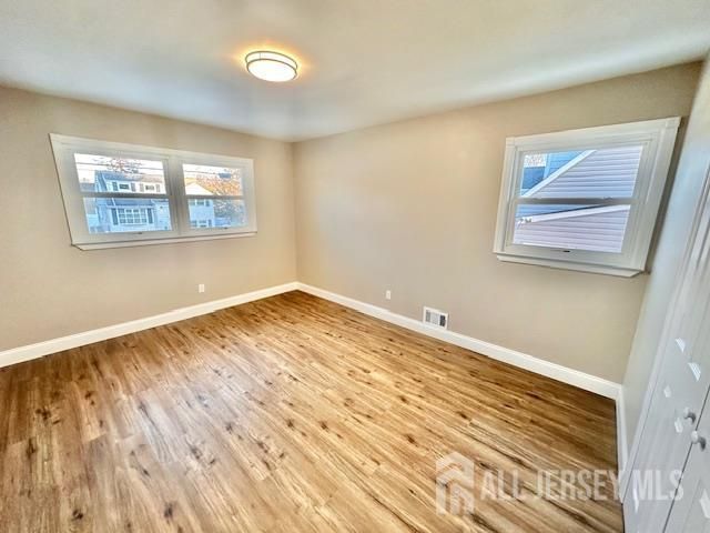 5 Gardner Court, Sayreville, NJ 08872