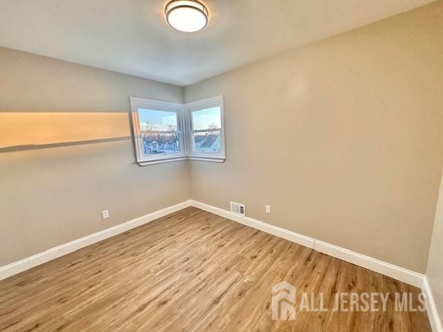 5 Gardner Court, Sayreville, NJ 08872