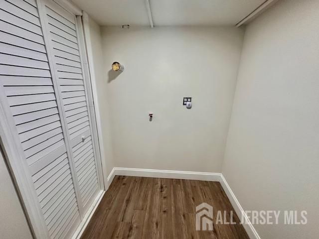 5 Gardner Court, Sayreville, NJ 08872