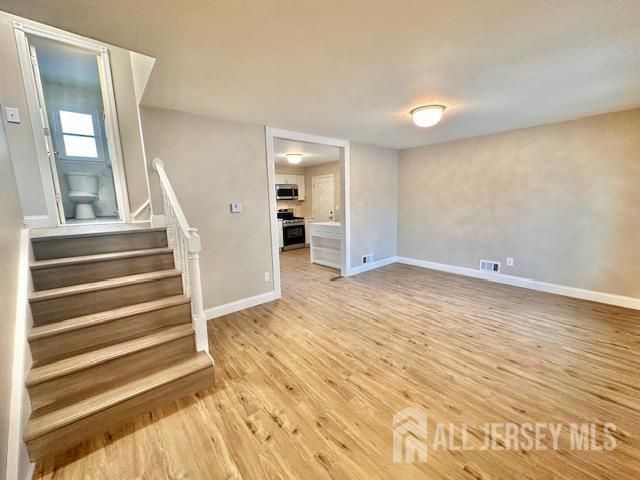 5 Gardner Court, Sayreville, NJ 08872