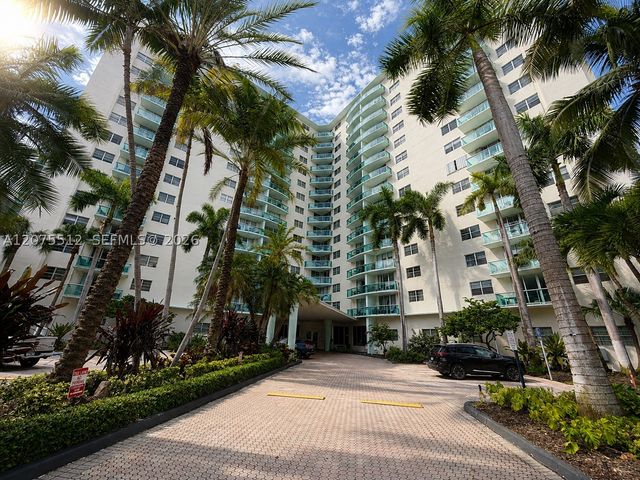 3901 S Ocean Dr 15O, Hollywood, FL 33019