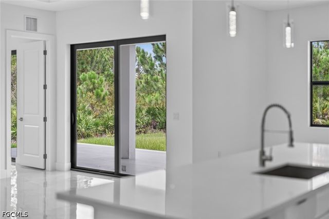463 Zimmerman AVE S, Lehigh Acres, FL 33974