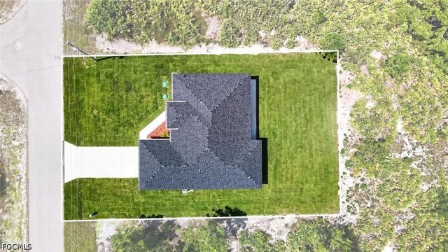 463 Zimmerman AVE S, Lehigh Acres, FL 33974