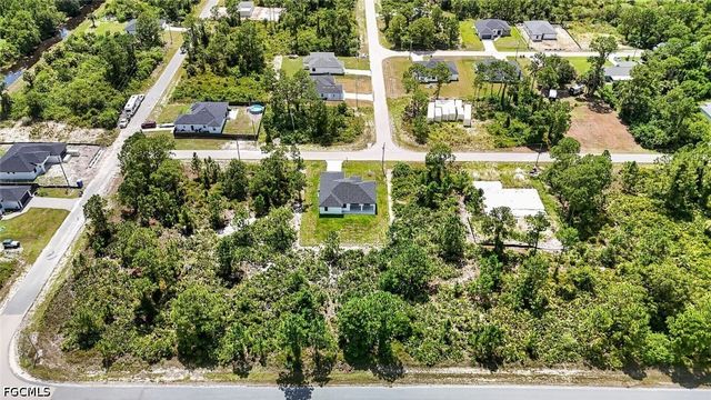 463 Zimmerman AVE S, Lehigh Acres, FL 33974