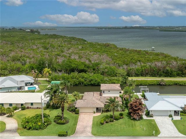 3586 Lucia Drive, Vero Beach, FL 32967