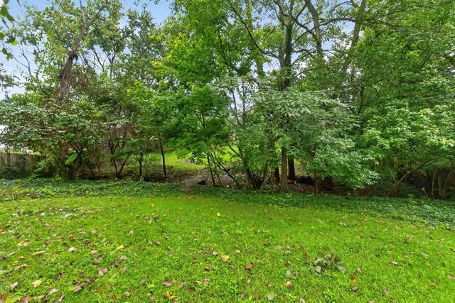 3483 Maple Shade Court, Columbus, OH 43228