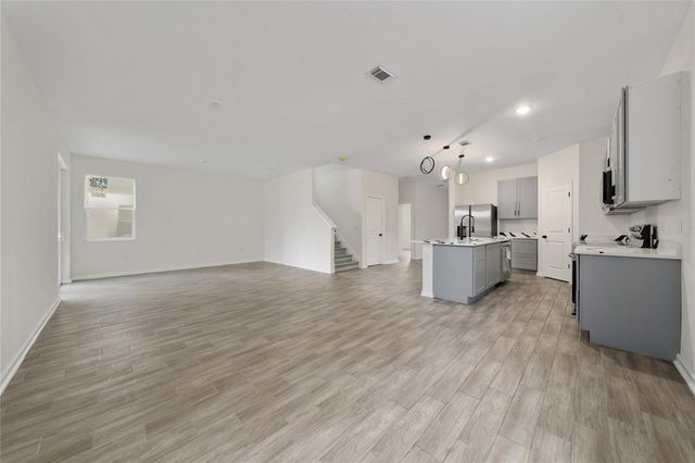 6404 SPRUCEPINE LANE, St Cloud, FL 34771