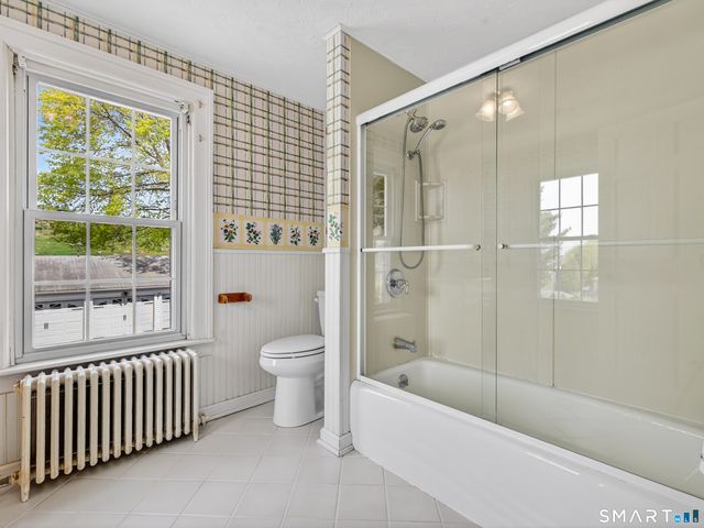 80 Baker Avenue, Groton, CT 06340