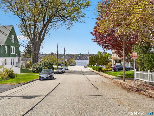 80 Baker Avenue, Groton, CT 06340