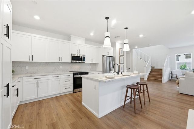 23712 Wilcox Drive, Newhall, CA 91321
