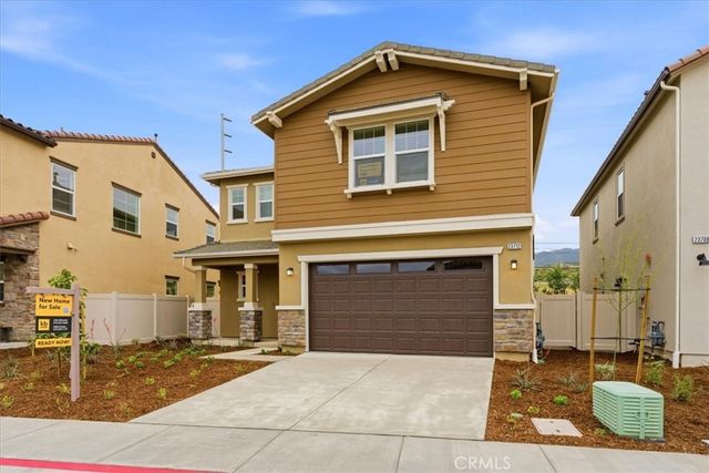 23712 Wilcox Drive, Newhall, CA 91321