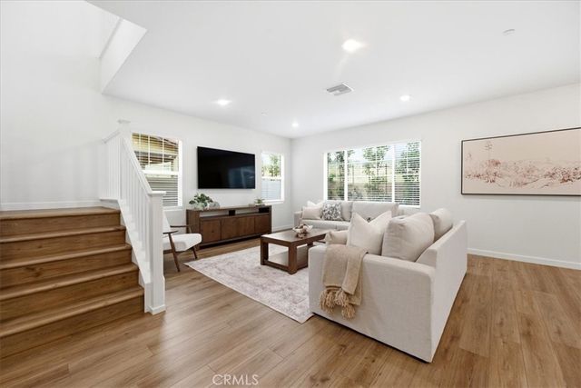 23712 Wilcox Drive, Newhall, CA 91321