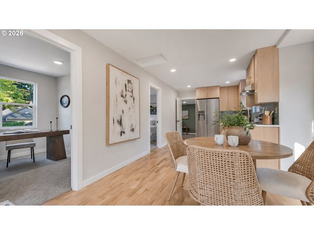 5658 N DELAWARE Ave, Portland, OR 97217
