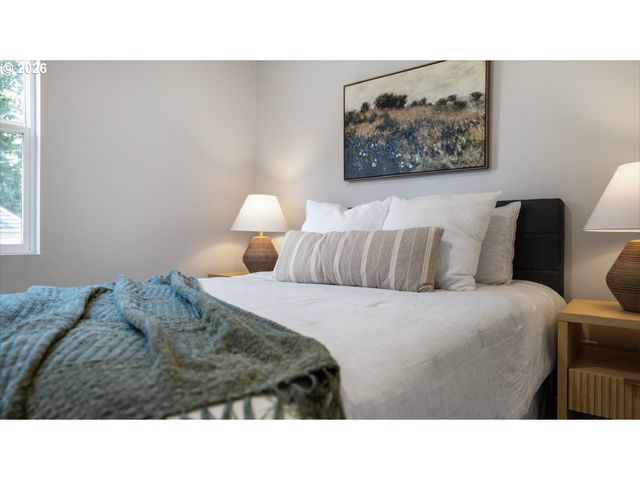 5658 N DELAWARE Ave, Portland, OR 97217