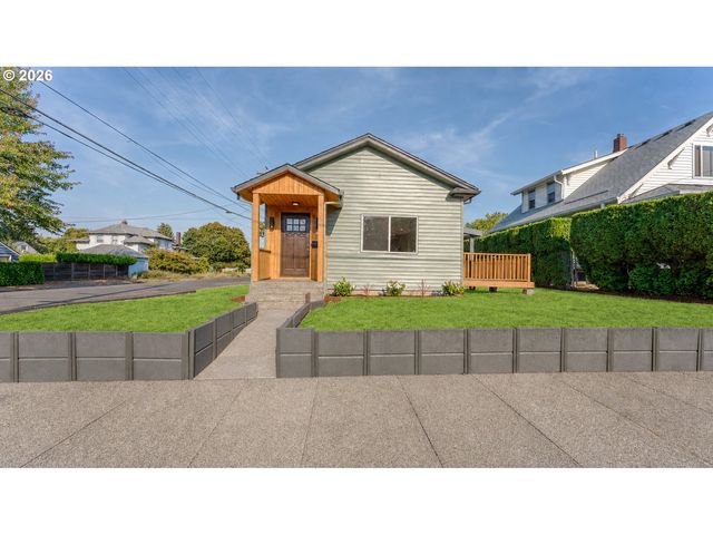 5658 N DELAWARE Ave, Portland, OR 97217