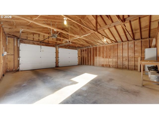 5658 N DELAWARE Ave, Portland, OR 97217