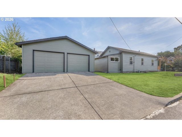 5658 N DELAWARE Ave, Portland, OR 97217