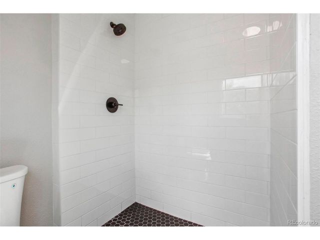 19644 E Girard Dr, Aurora, CO 80013