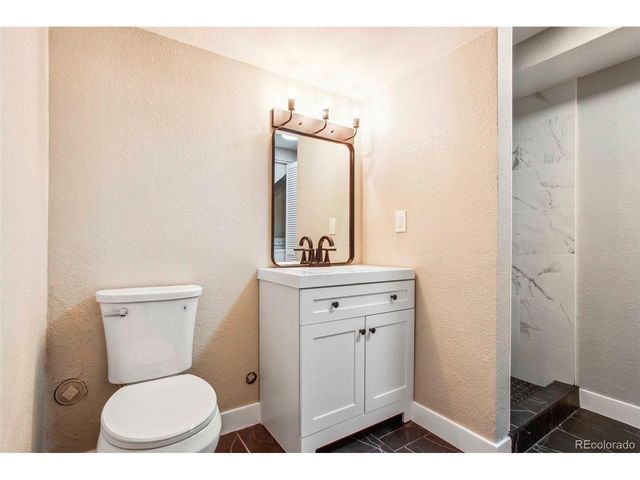 19644 E Girard Dr, Aurora, CO 80013