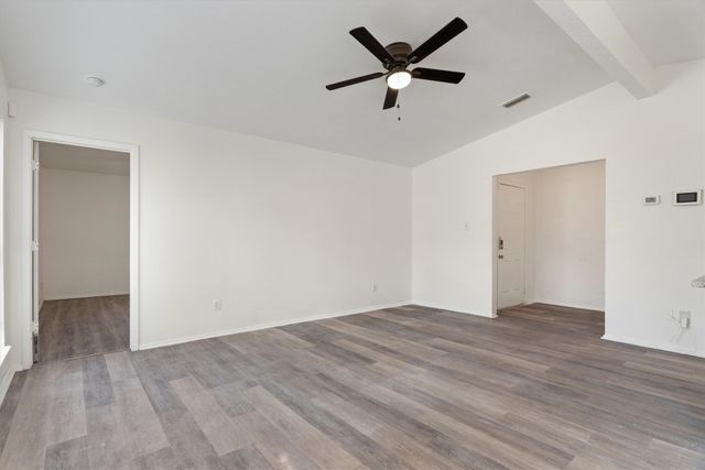 1463 Brook Meadow Circle B, Lancaster, TX 75134