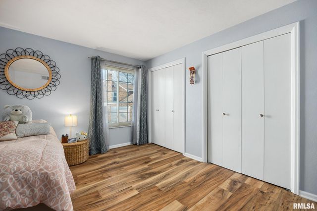 6016 N Knoxville Ave Apt 102, Peoria, IL 61614