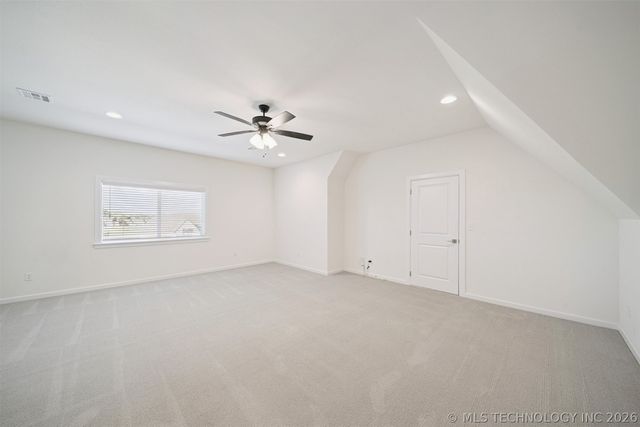 6131 N Creekwood Drive, Owasso, OK 74055