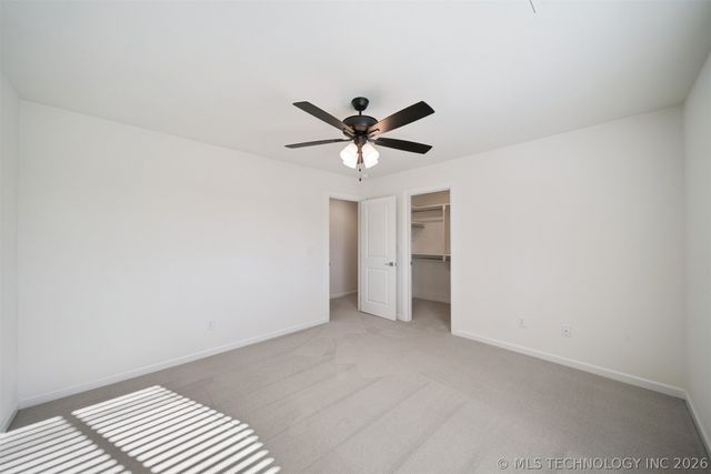 6131 N Creekwood Drive, Owasso, OK 74055