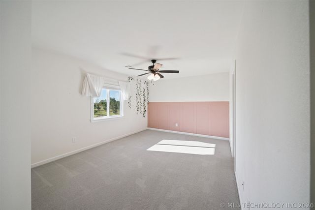 6131 N Creekwood Drive, Owasso, OK 74055
