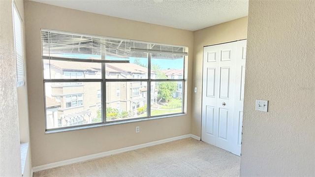 5144 CONROY ROAD 1033, Orlando, FL 32811