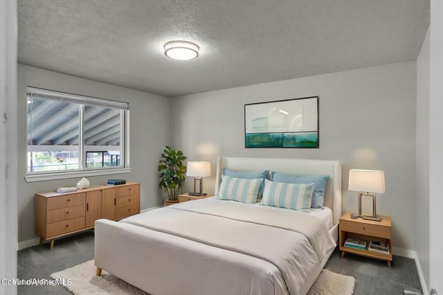 905 E Walnut AVE, Coeur D'alene, ID 83814