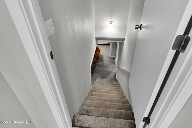 905 E Walnut AVE, Coeur D'alene, ID 83814