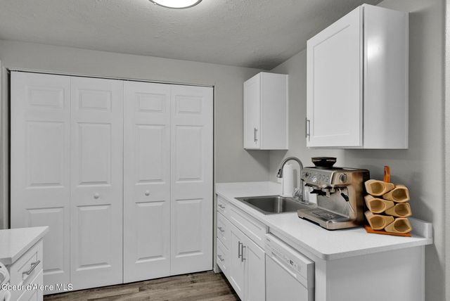 905 E Walnut AVE, Coeur D'alene, ID 83814