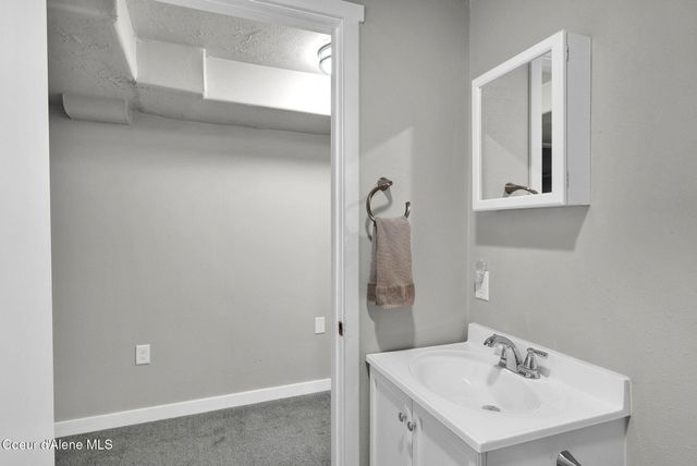 905 E Walnut AVE, Coeur D'alene, ID 83814