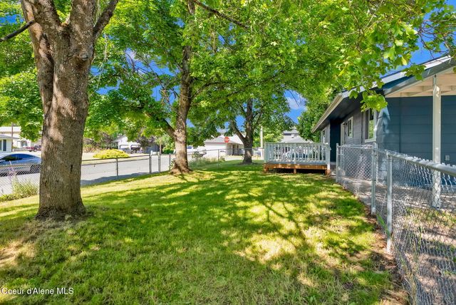 905 E Walnut AVE, Coeur D'alene, ID 83814