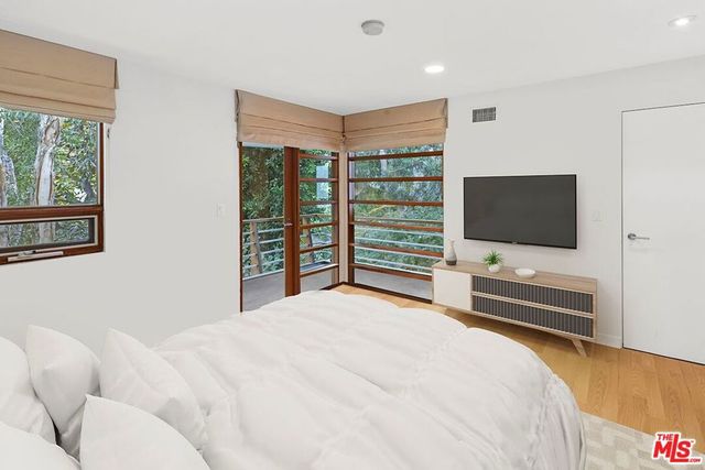 3600 Mandeville Canyon Road, Los Angeles, CA 90049