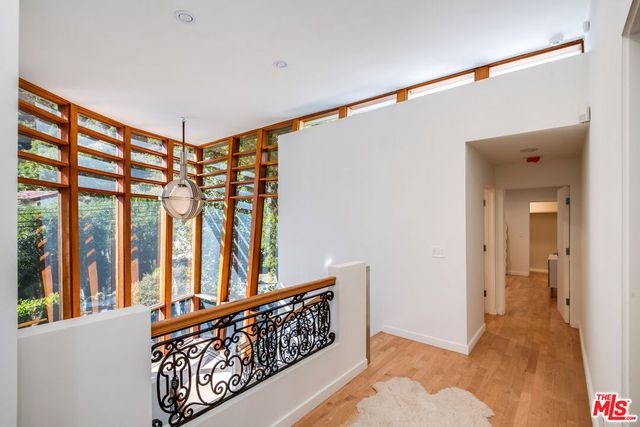 3600 Mandeville Canyon Road, Los Angeles, CA 90049