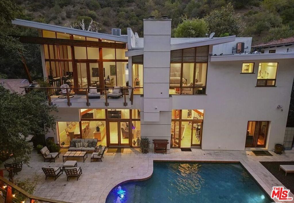 3600 Mandeville Canyon Road, Los Angeles, CA 90049