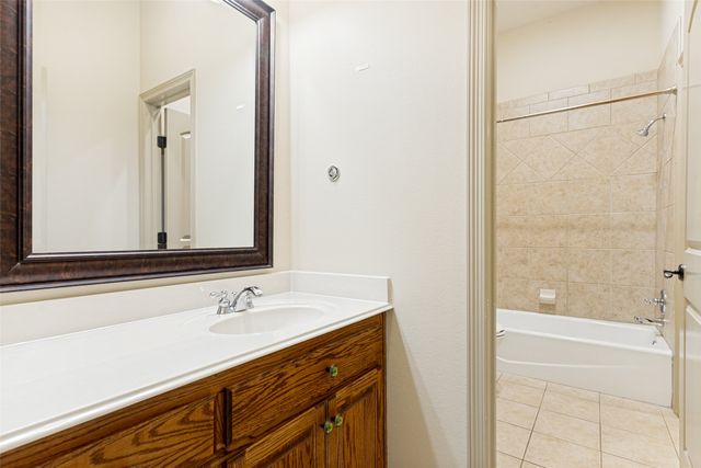 145 Country Vista Circle, Burleson, TX 76028