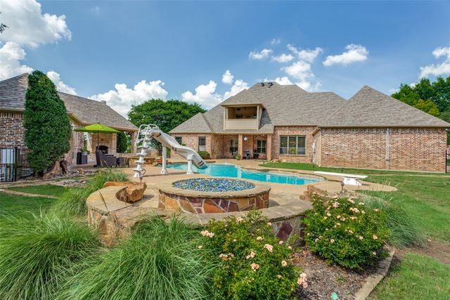 145 Country Vista Circle, Burleson, TX 76028