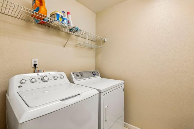9196 Cortina Cir, Roseville, CA 95678