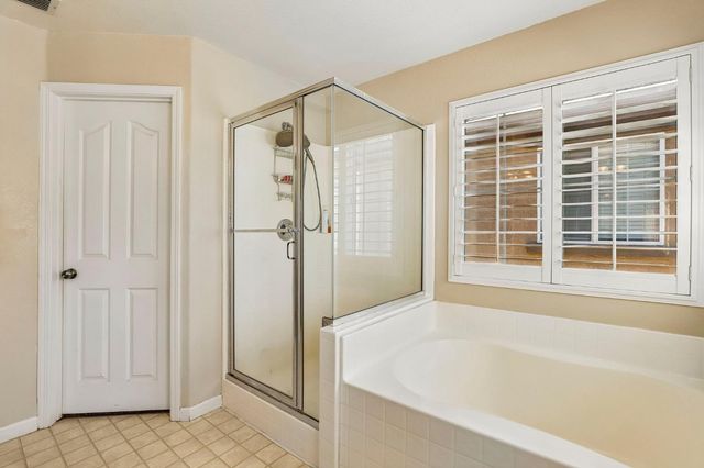9196 Cortina Cir, Roseville, CA 95678