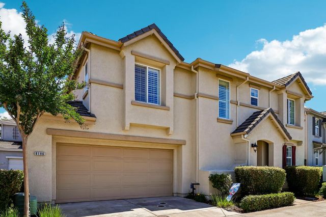9196 Cortina Cir, Roseville, CA 95678