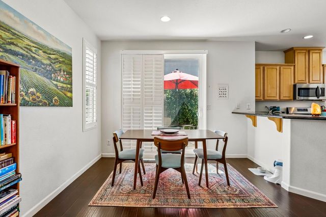 9196 Cortina Cir, Roseville, CA 95678