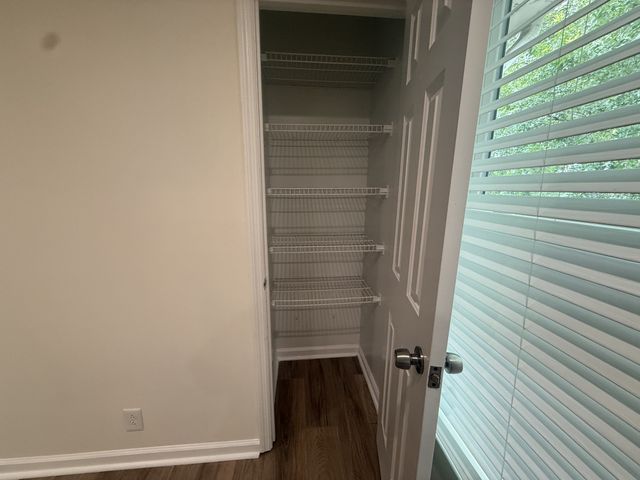 2135 Acklen Ave Apt 8, Nashville, TN 37212