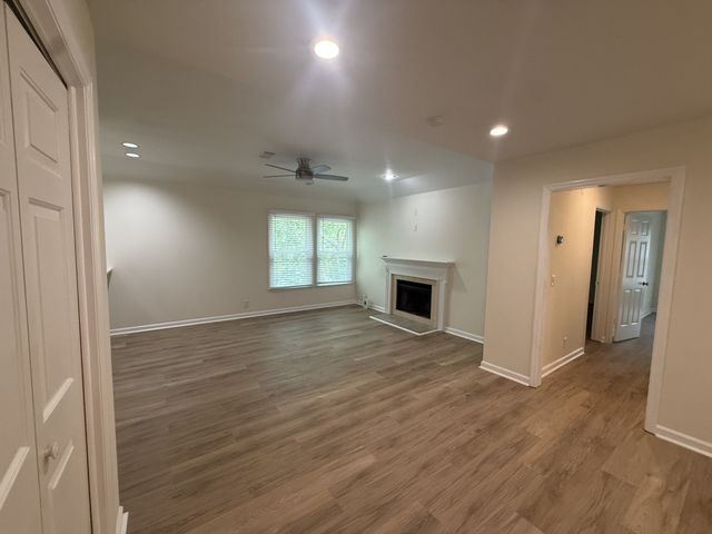2135 Acklen Ave Apt 8, Nashville, TN 37212